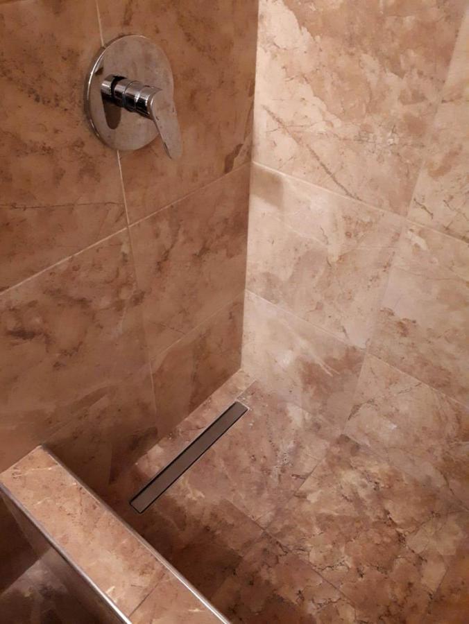 Corrientes Av, Location Apartamento